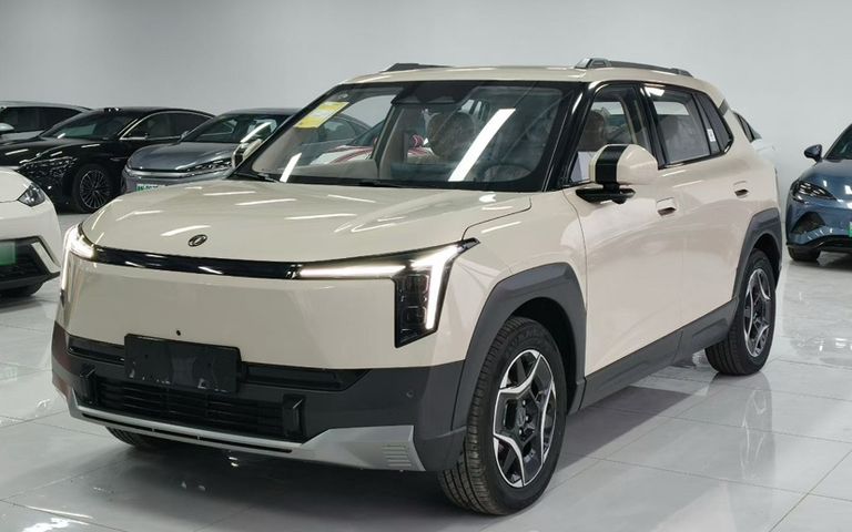 Dongfeng NAMMI 06 2025 471 Ultra — exterior