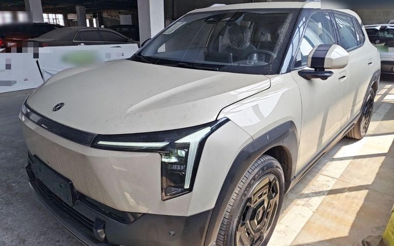 Dongfeng NAMMI 06 2025 471 Ultra — exterior