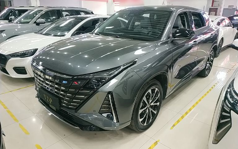 CHANGAN UNI-Z New Energy 2024 Blue Whale Smart Electric iDD 125km Beyond Edition — exterior