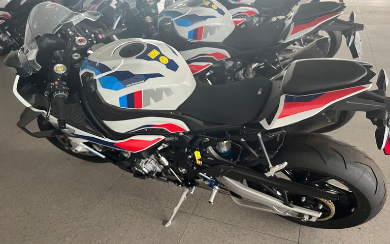 BMW M 1000RR Competition package 2021 实拍图 1
