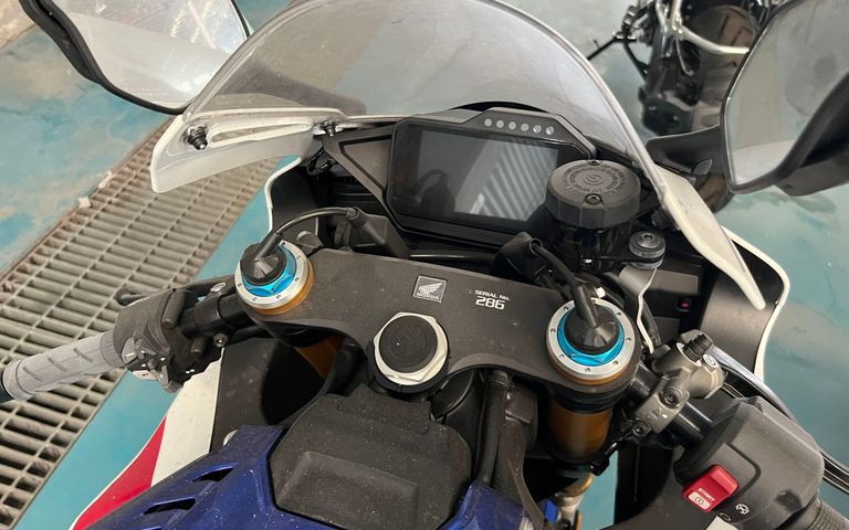 CBR 1000RR 30th Anniversary 实拍图 1