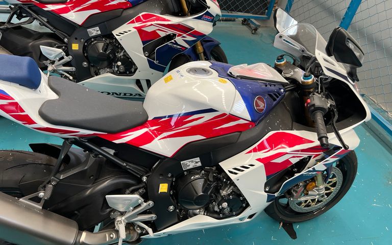 CBR 1000RR 30th Anniversary 实拍图 1